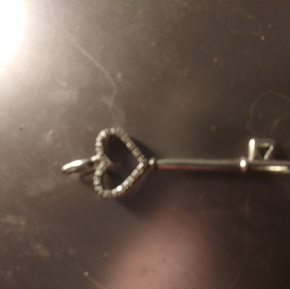 Key to my ❤ - Picture 2 of 2